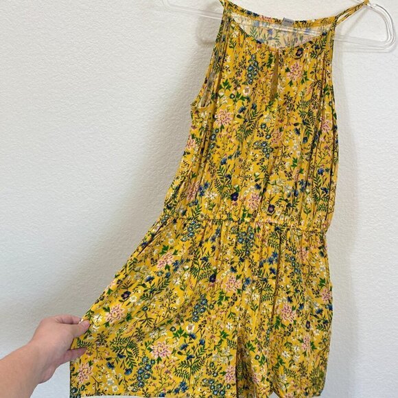 Old Navy Yellow Floral Keyhole Front Romper With Pockets - Picture 2 of 9